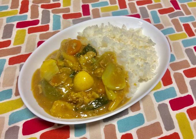こだわりのカレー ハヤシ 和風たらこスパゲッティ 豚たま丼中華
