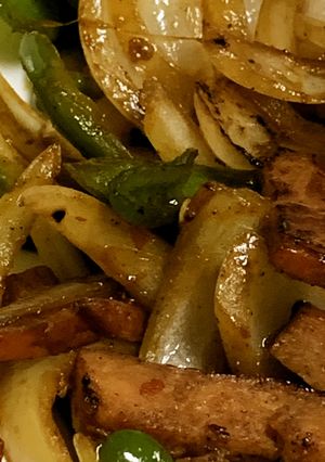 焼き豚と玉ねぎのピリ辛炒め-レシピのメイン写真