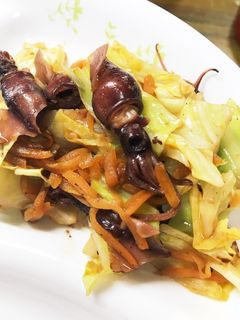 ホタルイカとキャベツのにんにく炒め-レシピのメイン写真
