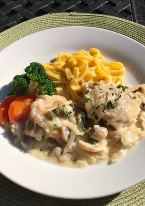 鶏肉のフリカッセ-レシピのメイン写真