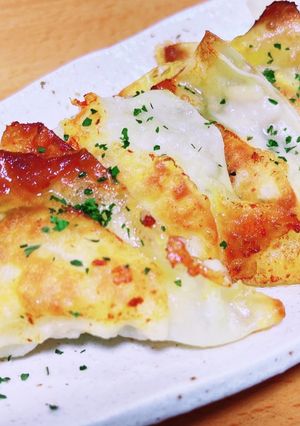鶏肉と大葉とチーズの焼きワンタン-レシピのメイン写真