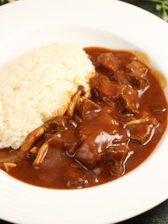 簡単!ビーフストロガノフ☆とろとろ角切肉-レシピのメイン写真