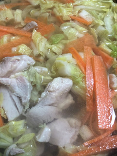 減量飯 白菜と鳥もも肉のスープ-レシピのメイン写真