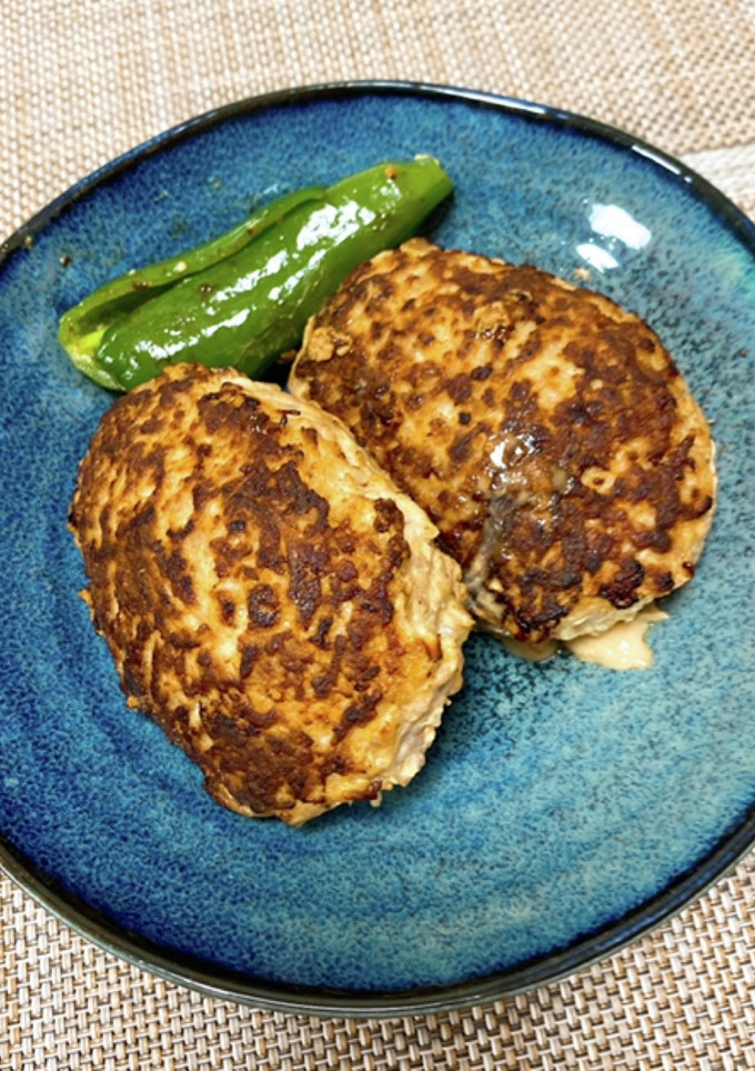 簡単！えのきでかさ増しハンバーグ-レシピのメイン写真