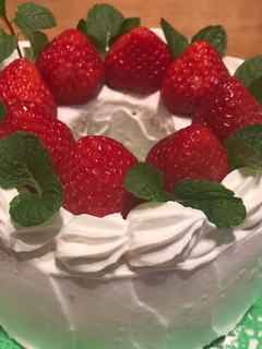 いちごのシフォンケーキ-レシピのメイン写真