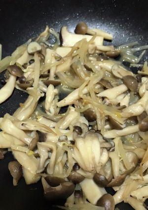 キノコともやしのバター醤油-レシピのメイン写真