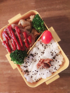 ハンバーグにリメイク弁当♪-レシピのメイン写真