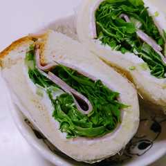รูปของ クリームチーズのサンドイッチ