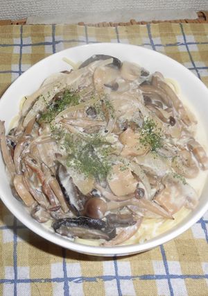 絶品！キノコの濃厚クリームパスタ-レシピのメイン写真