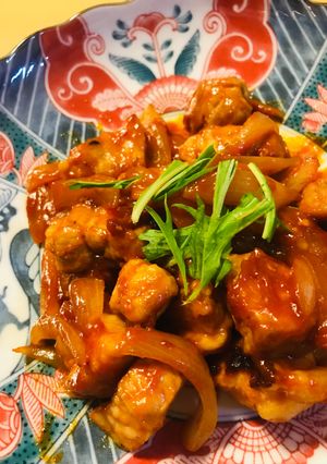 豚サイコロ肉のピリ辛ポークチャップ-レシピのメイン写真