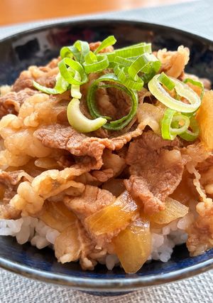 甘辛つゆがおいしい♪つゆだく牛丼-レシピのメイン写真