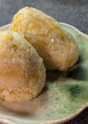 さっぱりで最高☆和風玉ねぎおにぎり-レシピのメイン写真