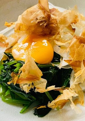 ほうれん草と玉ねぎの卵黄和え-レシピのメイン写真