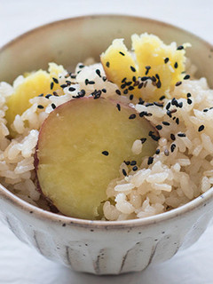 【aff】餅とさつまいものご飯-レシピのメイン写真