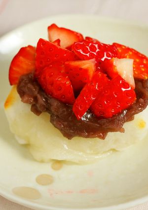 お餅アレンジ！いちご&餡子のせ焼き餅-レシピのメイン写真