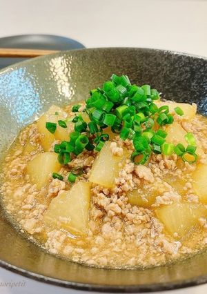 フライパンひとつde簡単♡大根のそぼろ煮-レシピのメイン写真