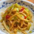 かぶの葉と皮のピリ辛中華炒め