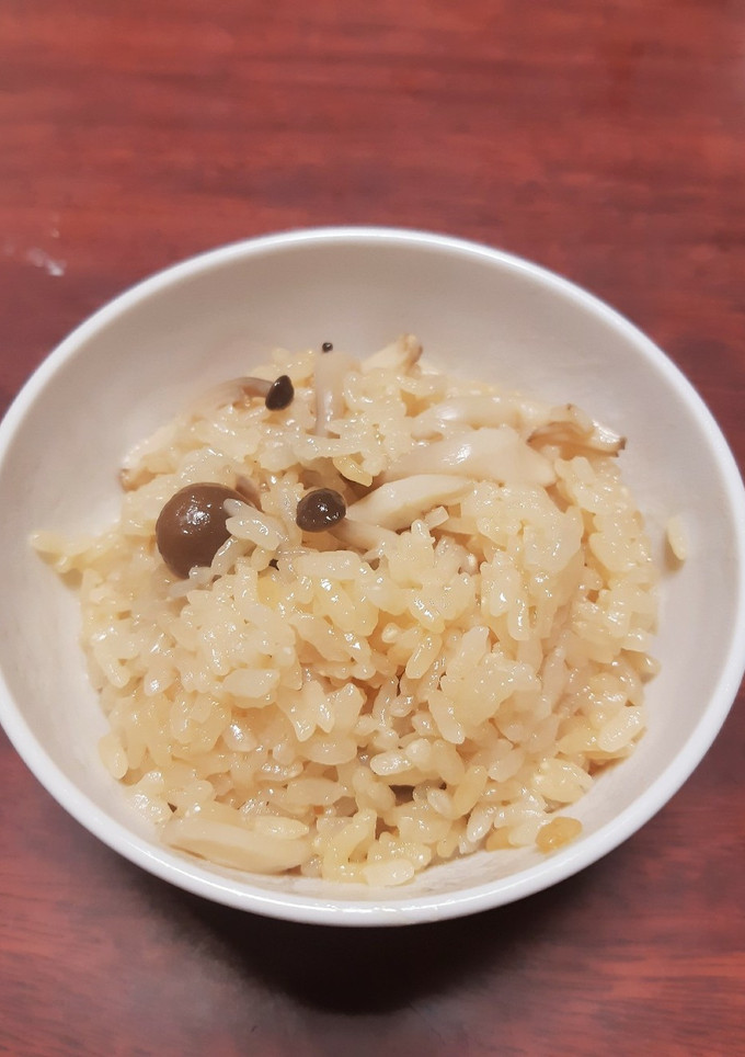 しめじの炊き込みごはん-レシピのメイン写真