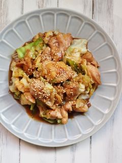 鶏もも肉とキャベツのオイスターソース炒め-レシピのメイン写真