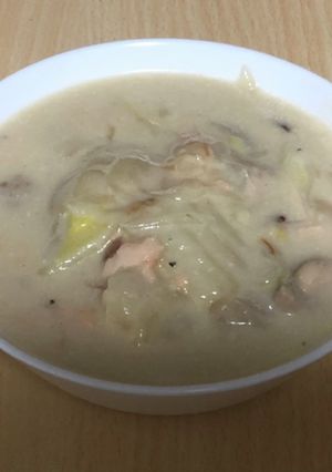 もも肉と鮭のスープシチュー-レシピのメイン写真