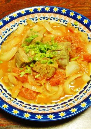 パクチー香る牛肉スパイシー煮込みトマト味-レシピのメイン写真