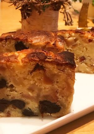 りんごとプルーンとアーモンドのケーキ-レシピのメイン写真