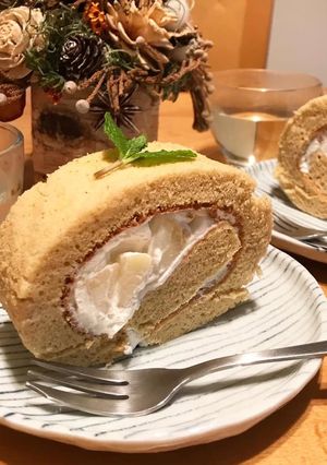スパイススポンジのラフランスロール-レシピのメイン写真