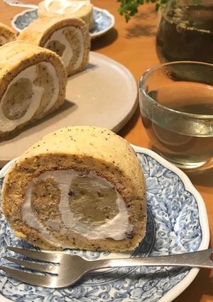 紅茶スポンジのスイートポテトロール-レシピのメイン写真