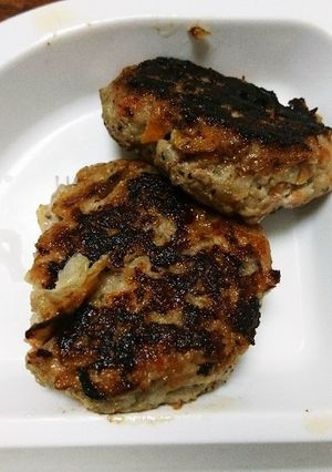 つかみ食べ★ハンバーグ。お野菜たっぷり-レシピのメイン写真