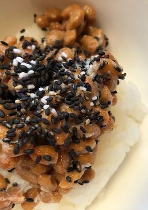 ごま塩納豆ご飯（ハマりそう）-レシピのメイン写真