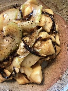 セロリと山芋のやみつきサラダ-レシピのメイン写真