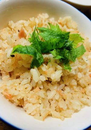 鮭と大葉香る楽ちん炊き込みご飯♡-レシピのメイン写真