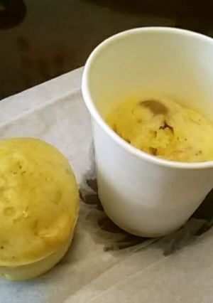 バナナとパセリ・チーズの蒸しマフィン-レシピのメイン写真