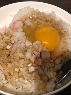 玉ねぎとかまぼこの卵かけご飯-レシピのメイン写真