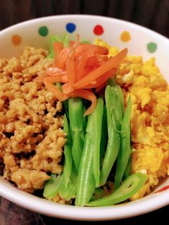 作り置きメニュー★ 我が家の鶏そぼろ-レシピのメイン写真