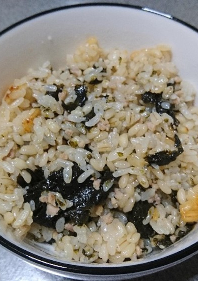 海苔と豚ひき肉の炊き込みご飯-レシピのメイン写真