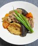 へそ大根、干し椎茸と鶏肉の煮物