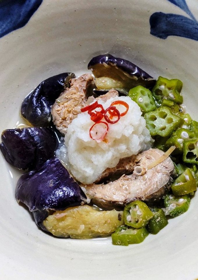 鯖缶に冷凍揚げナスと冷凍オクラのみぞれ煮-レシピのメイン写真