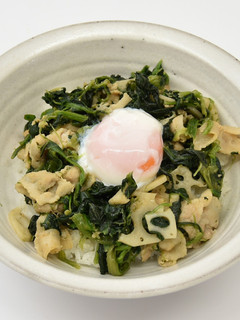 ほうれん草と豚バラ肉のコク旨丼-レシピのメイン写真