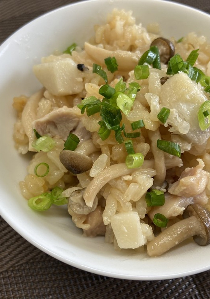 里芋と塩麴の炊き込みご飯-レシピのメイン写真