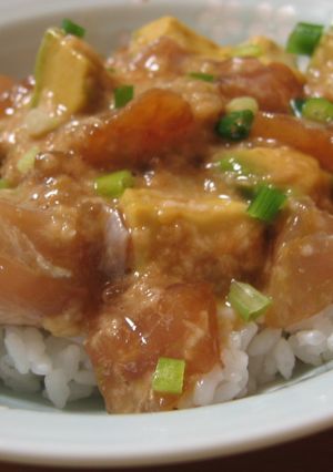 まぐろとアボカドのとろろ丼-レシピのメイン写真