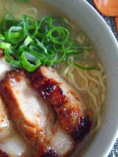 手軽に本格ラーメンスープ~味噌-レシピのメイン写真