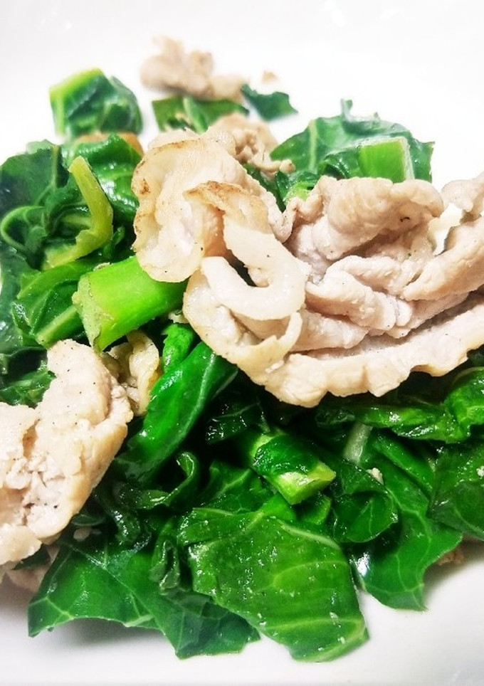 栄養価抜群「ケール」と豚肉のニンニク炒め-レシピのメイン写真
