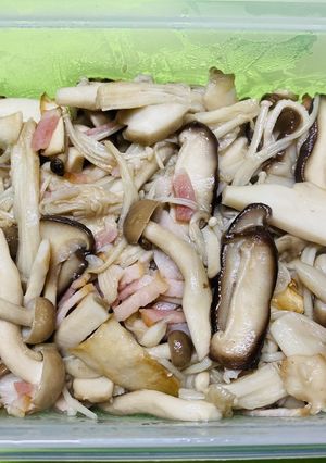 ＊ベーコンで無限きのこ＊-レシピのメイン写真