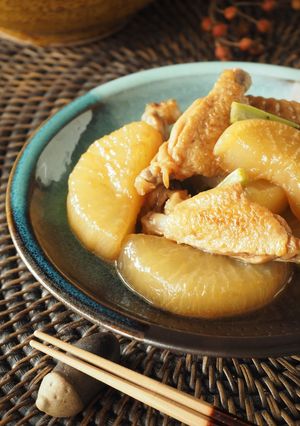 vol.23鶏手羽中と大根のオイスター煮-レシピのメイン写真