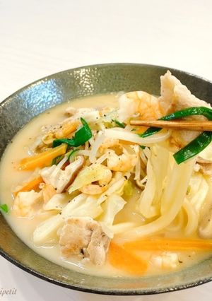 フライパンで簡単♡具沢山ちゃんぽんうどん-レシピのメイン写真
