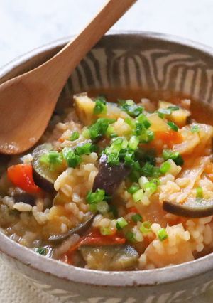 野菜たっぷり♡トマト味噌雑炊-レシピのメイン写真