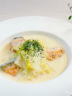 フライパンde簡単♡鮭と白菜のクリーム煮-レシピのメイン写真