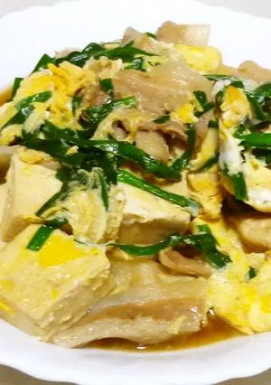 簡単☆ニラ玉肉豆腐-レシピのメイン写真