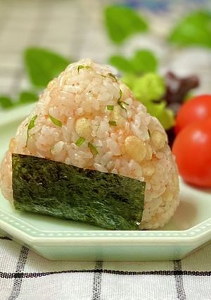 あかり&マヨ☆天かす入りサクサクおにぎり-レシピのメイン写真